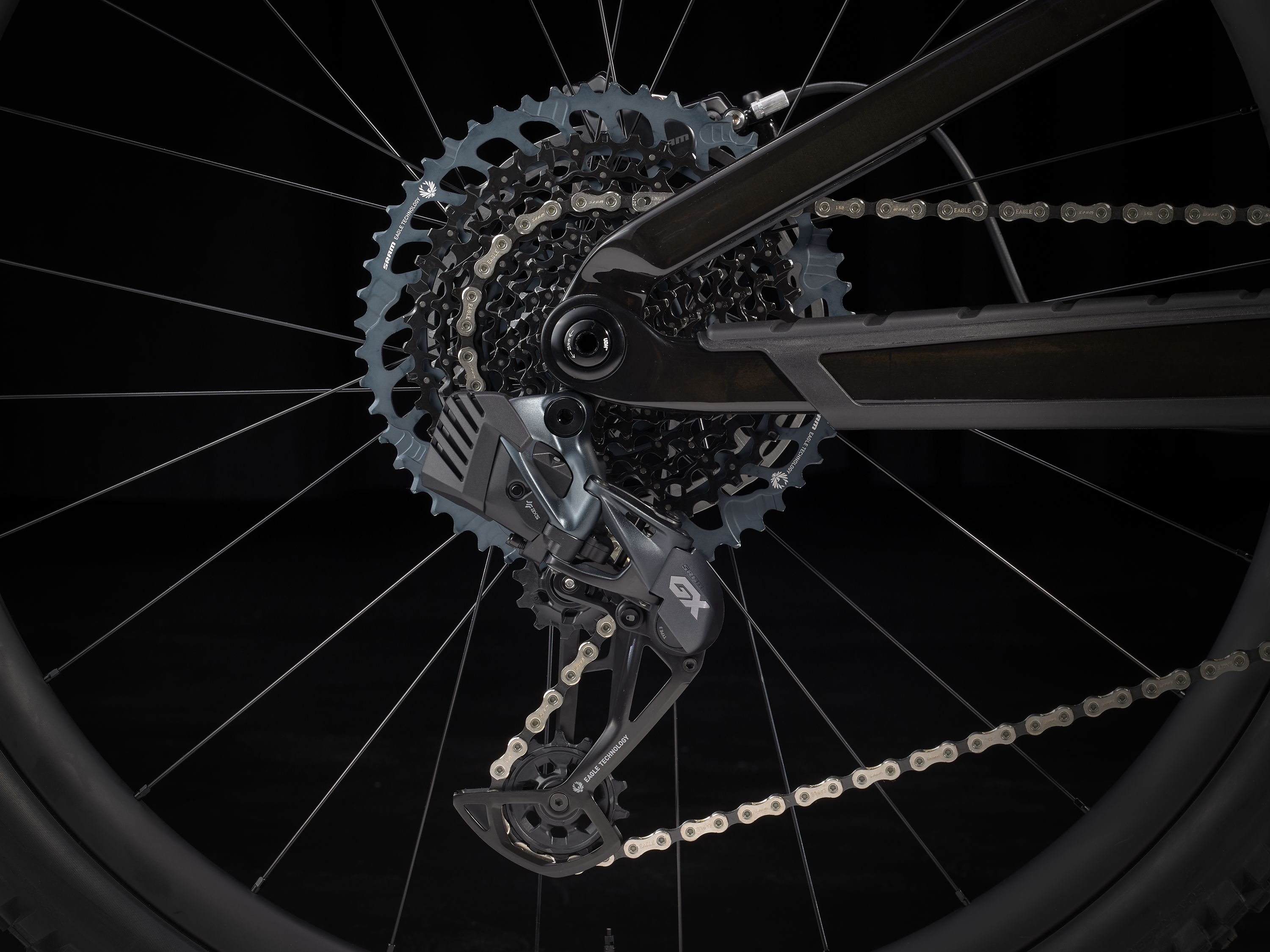 Trek Fuel EX 9.8 GX AXS Gen 6 Fullys (schwarz) 7